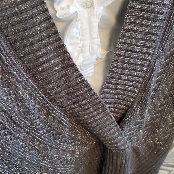 Gray Metallic Deep V Sweater Vest - XL - Picture 2 of 3